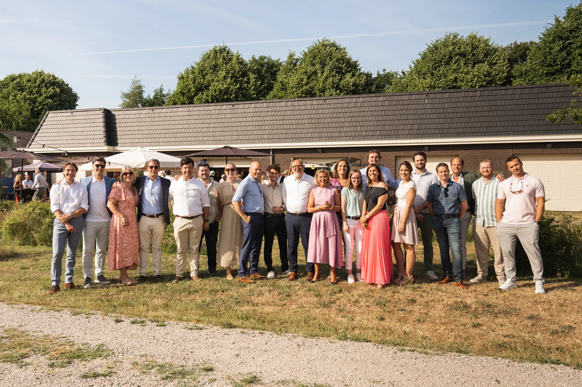 Groepsfoto van hans zijn verjaardag